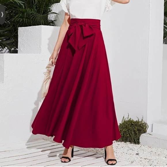 Stunning Maxi Skirt Burgundy Dark red Flowy Lightweight Pleated Belted Bow XXL - Picture 6 of 14